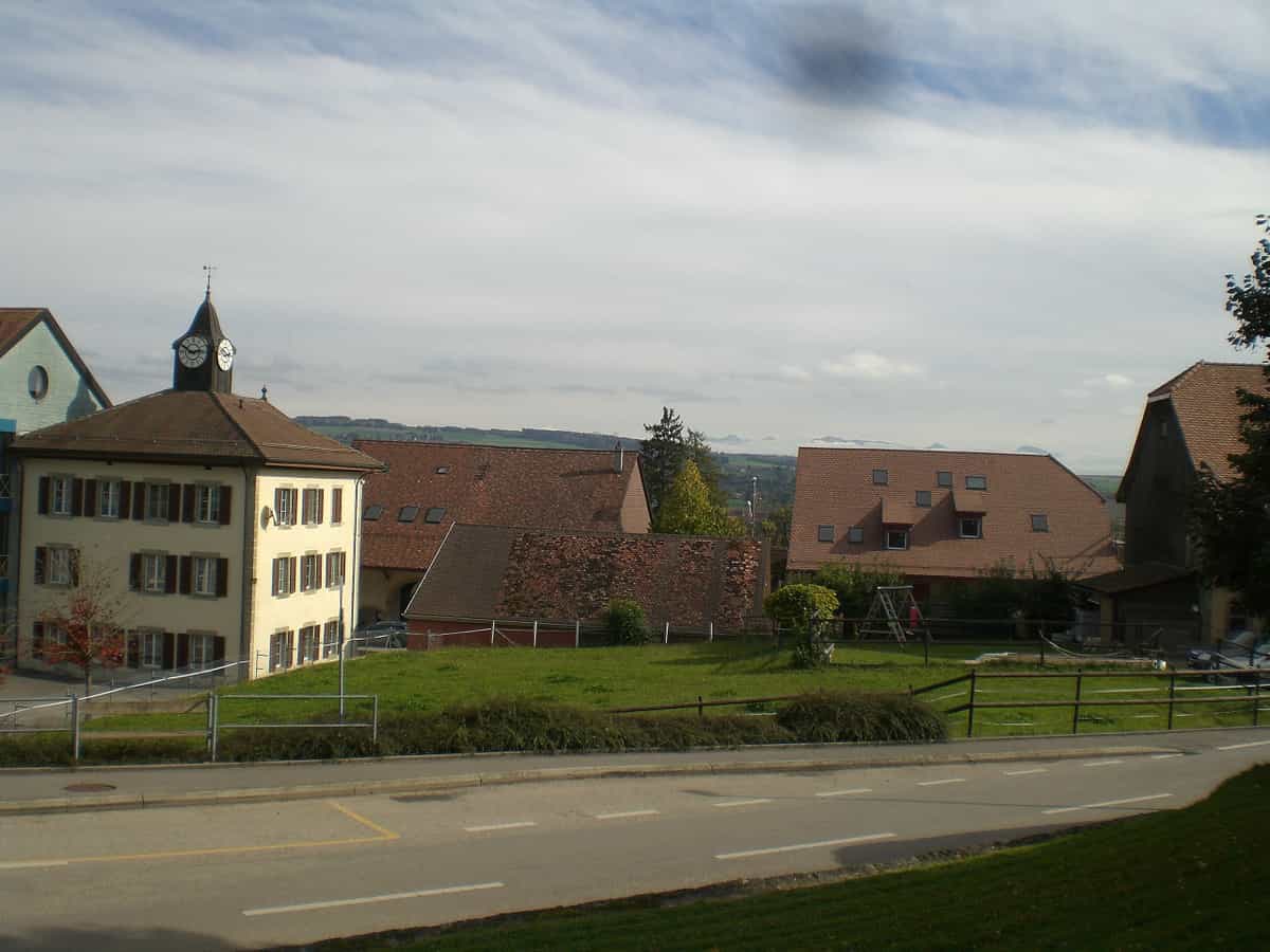 Dorf Pailly im Kanton Waadt, Schweiz
