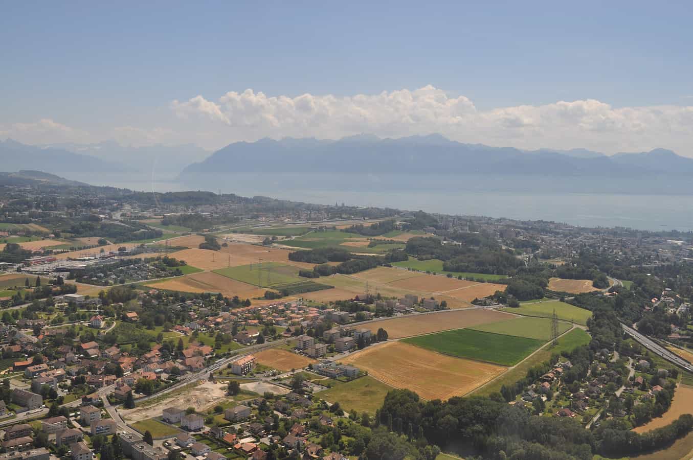 Vue aérienne de Romanel-sur-Lausanne