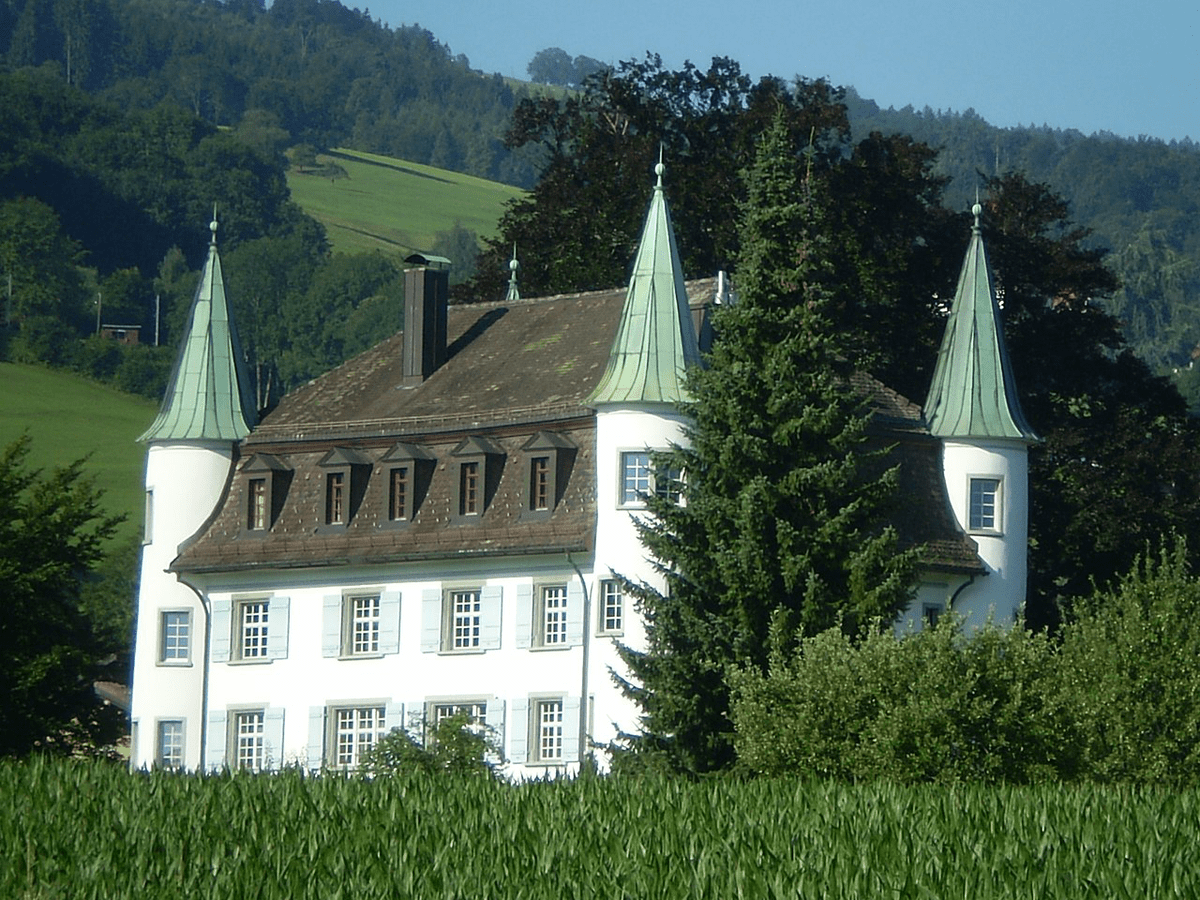 Schlösslein Risegg im Ortsteil Buchen/Staad von Thal/St. Gallen.