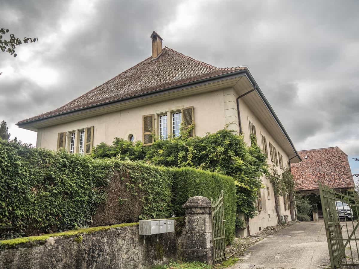 Castello con fattoria, Bercher, Cantone di Vaud, Svizzera