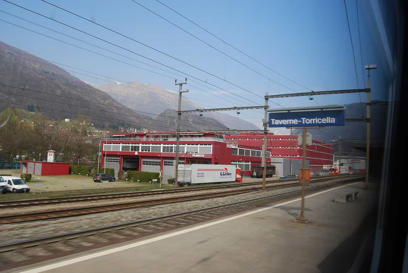 Bahnhof Taverne-Toricella