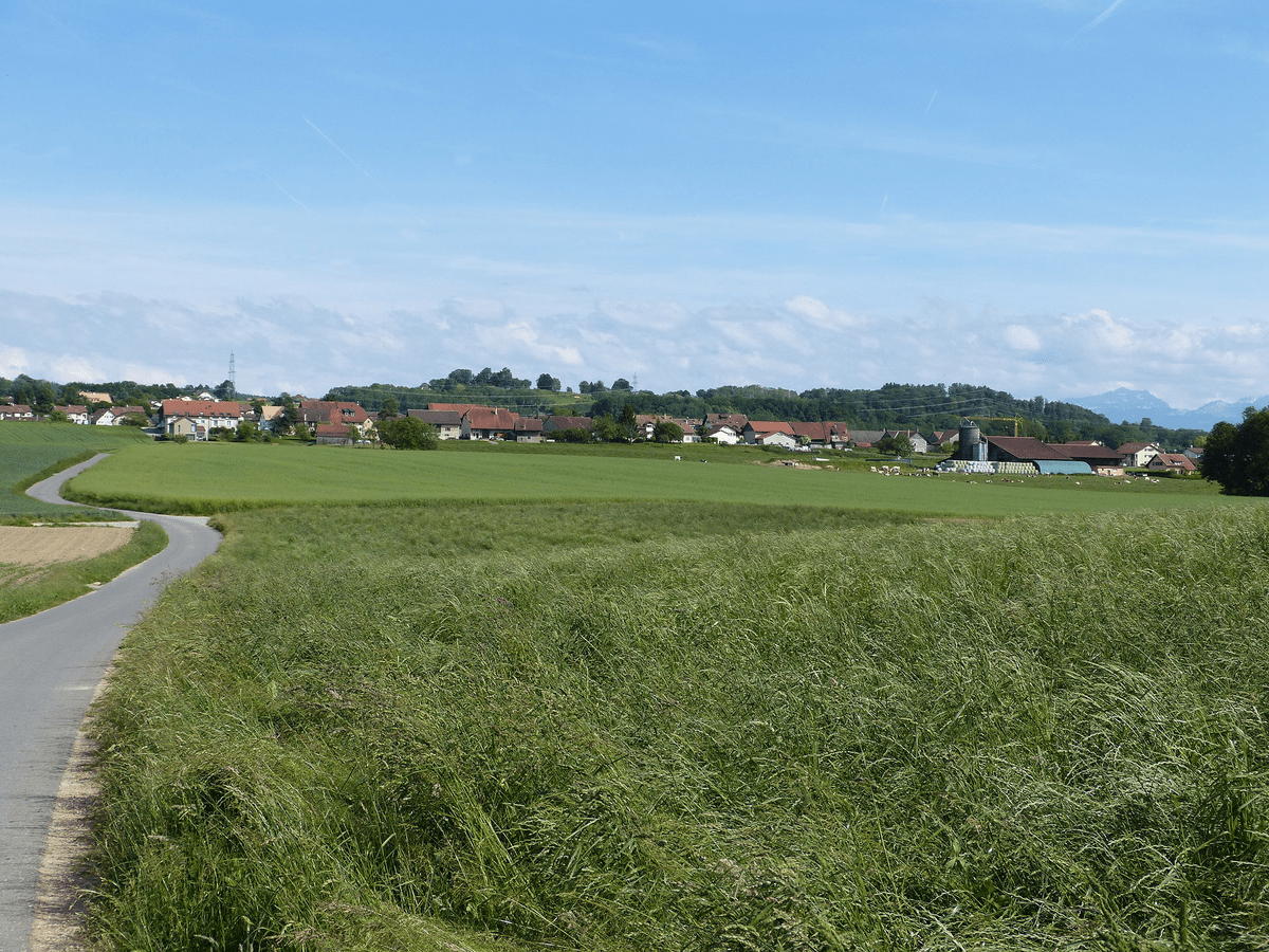 View of Étagnières village from the place "Montolly".