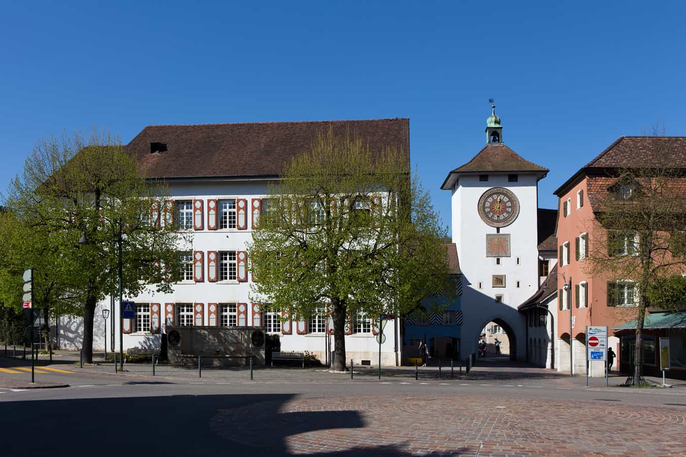 Stadthaus und Obertor mit Zeitturm