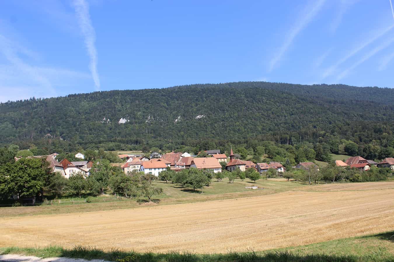 Panorama des Dorfes L'Abergement