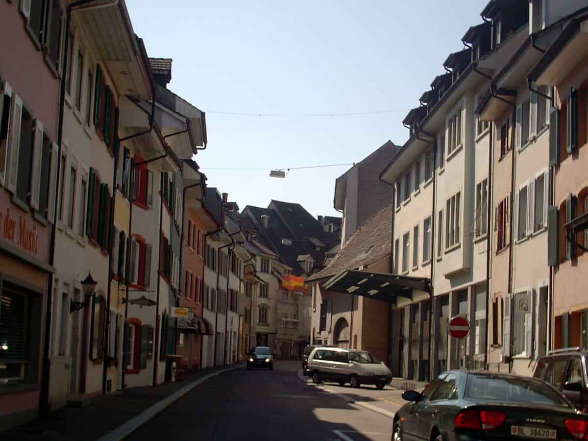 Eine Strasse in der Altstadt von Liestal