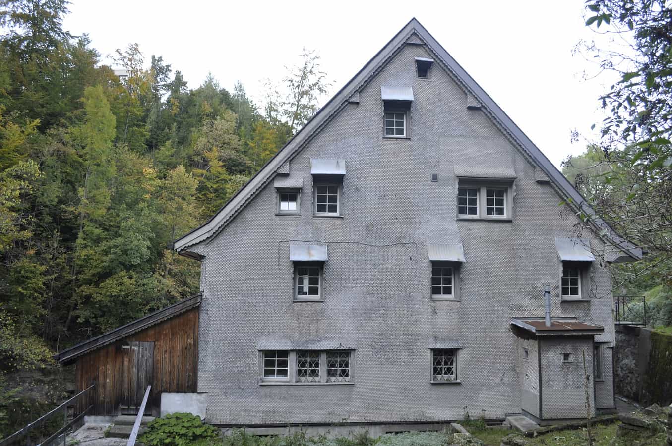 Die alte Mühle am Gstaldenbach vor der Renovation