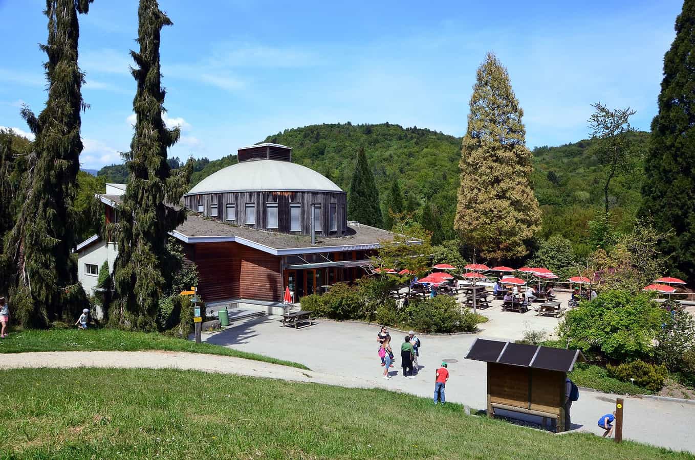 The Arbr'espace, management and reception centre of the Aubonne's valley's arboretum