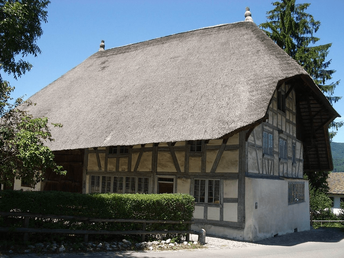 Strohdachhaus, 1682 erbaut