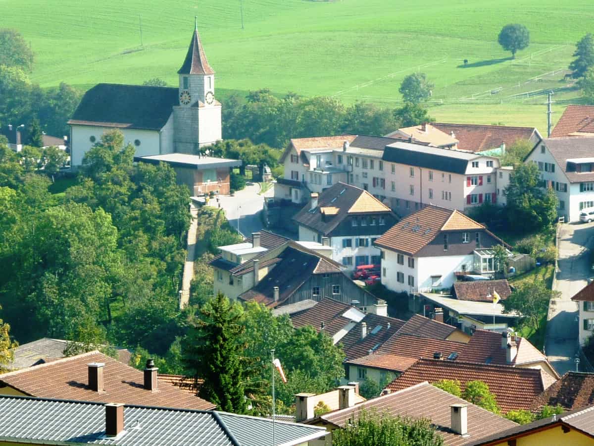Commune d'Orvin dans le canton de Berne