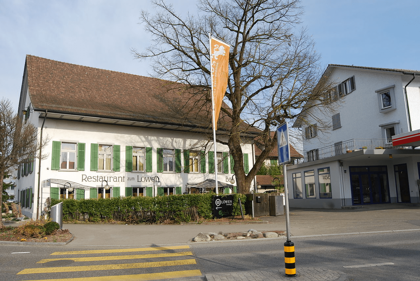 Restaurant Löwen in Niederglatt, Kanton Zürich, Schweiz